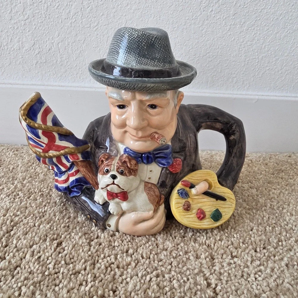 Fitz and Floyd Winston Churchill Teapot Limited Edition Figure From History 1995